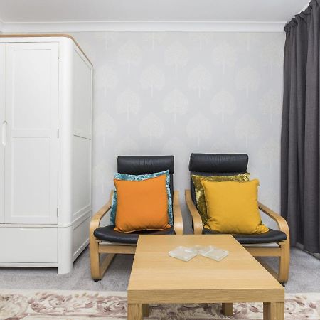 Pass The Keys - Beautiful Flat With Balcony In Swiss Cottage, London Exterior photo