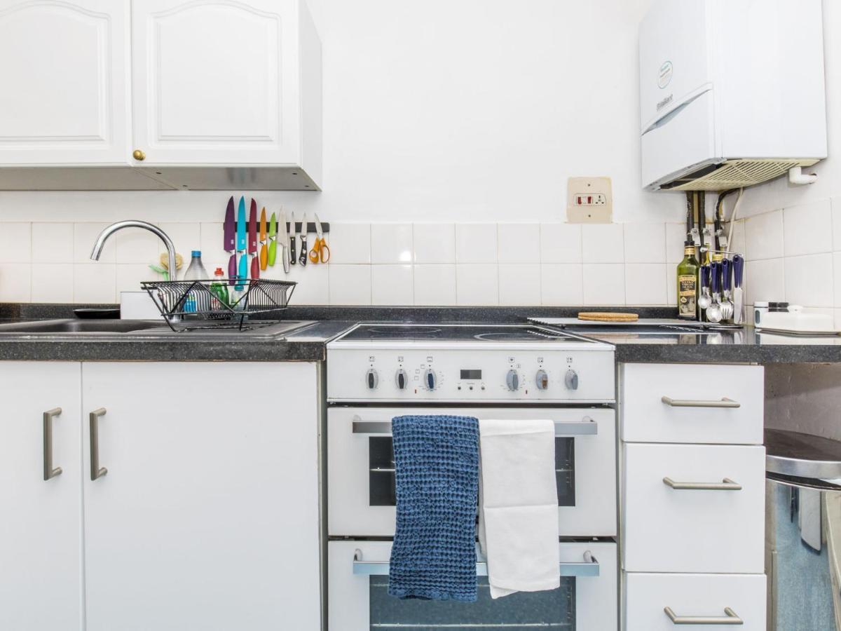 Pass The Keys - Beautiful Flat With Balcony In Swiss Cottage, London Exterior photo