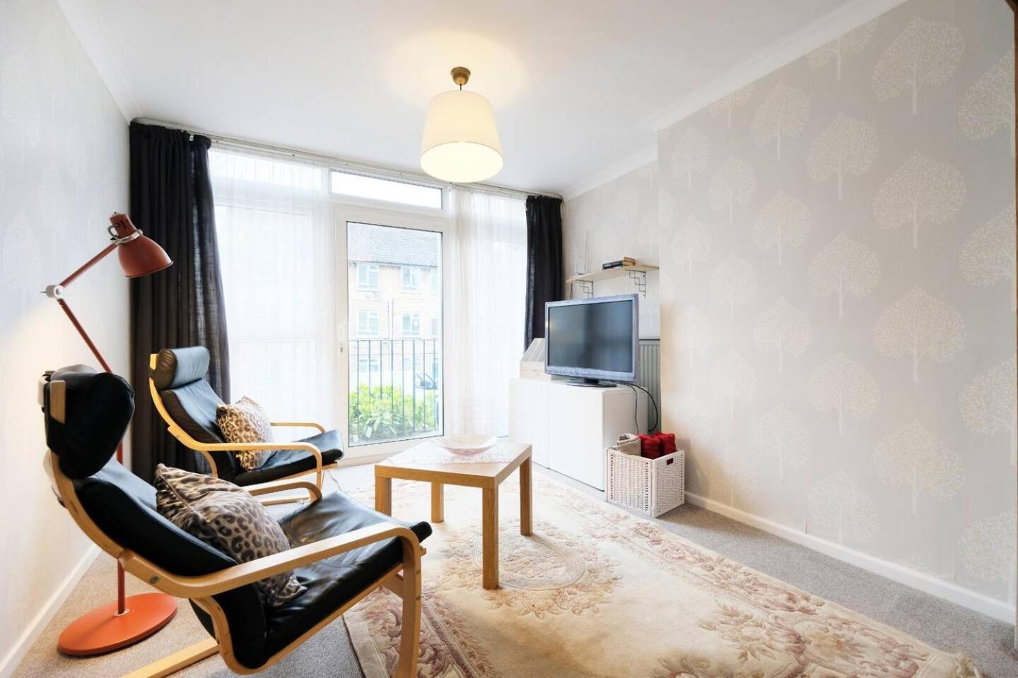 Pass The Keys - Beautiful Flat With Balcony In Swiss Cottage, London Exterior photo
