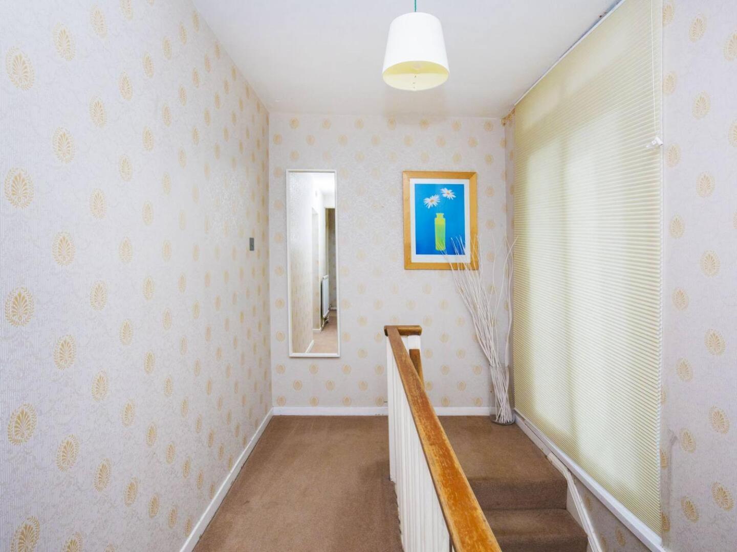 Pass The Keys - Beautiful Flat With Balcony In Swiss Cottage, London Exterior photo